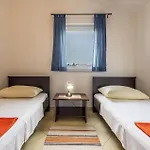 Sibenska Vi * Rogoznica (Sibenik-Knin)