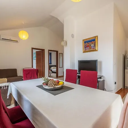 Apartment Lovely In With Kitchen *