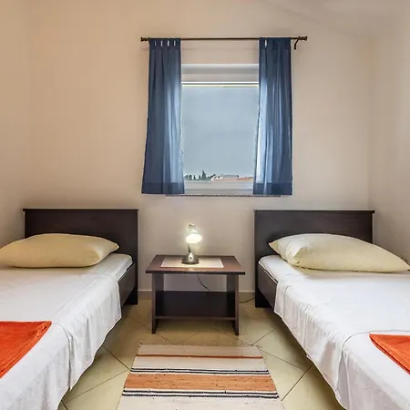 Sibenska Vi * Rogoznica (Sibenik-Knin)